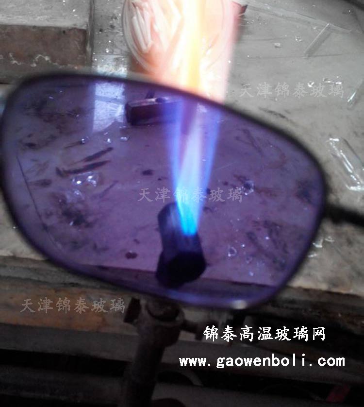 ���������������R����Ч���D